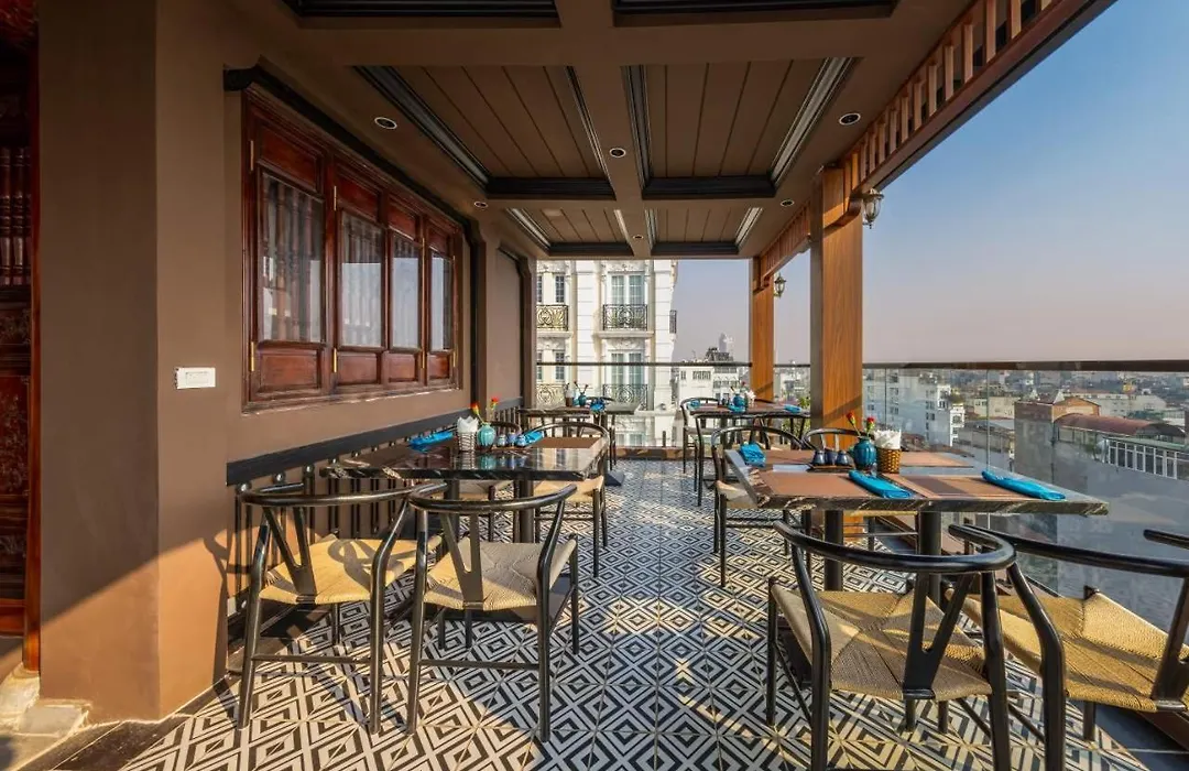Family Suite Hotel-1